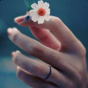 Meet your Posher, Sportyq